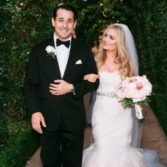 Meet your Posher, Elin - Picture 4 of 11